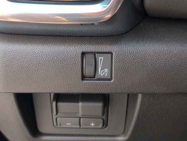 2026 GMC Canyon Elevation, RWD