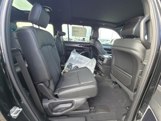 2026 Jeep Grand Wagoneer Limited Reserve 4x4