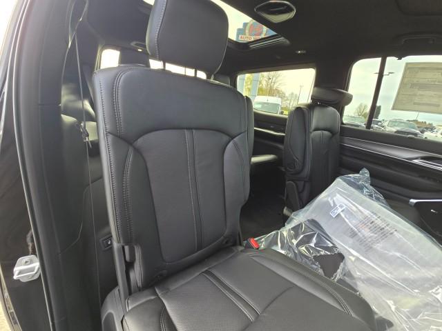 2026 Jeep Grand Wagoneer Limited Reserve 4x4
