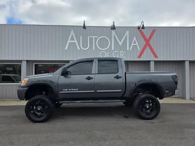 2011 Nissan Titan SV for sale in Comstock Park, MI