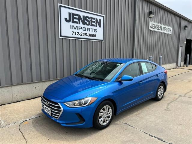 2018 Hyundai Elantra SE for sale in Sioux City, IA
