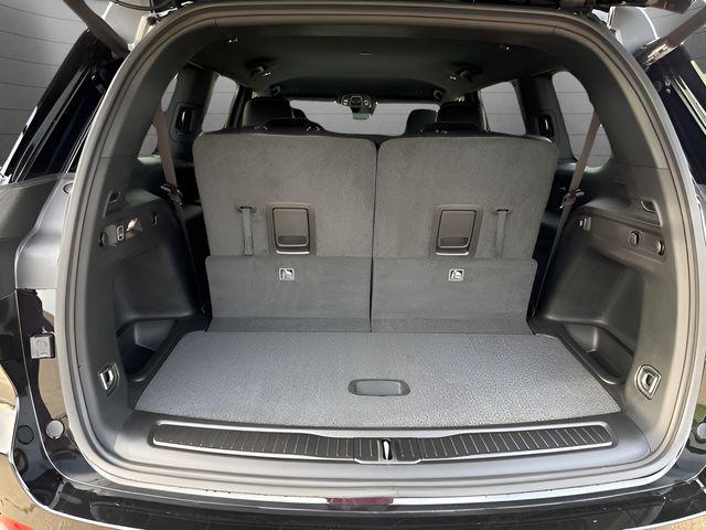 2026 Jeep Grand Cherokee L Altitude 4x4