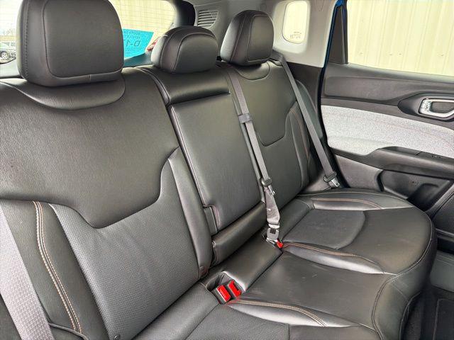 2022 Jeep Compass Latitude Lux 4x4