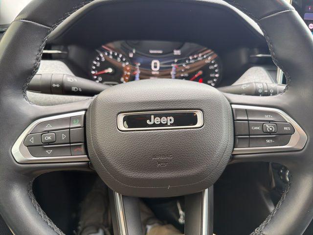 2022 Jeep Compass Latitude Lux 4x4