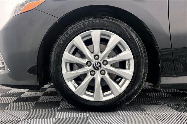 Used 2018 Toyota Camry LE For Sale in Millington, TN