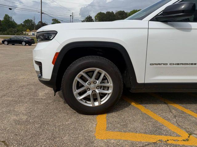 2023 Jeep Grand Cherokee L Laredo 4x4
