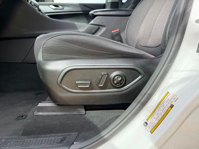 2023 Jeep Grand Cherokee L Laredo 4x4