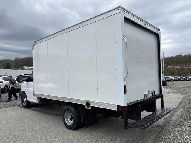 2026 GMC Savana Cutaway Work Van