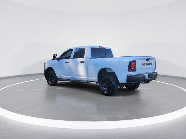 2026 Ram 2500 Tradesman Crew Cab 4x4 64 Box