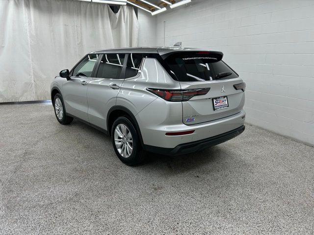2026 Mitsubishi Outlander ES 1.5T 2WD