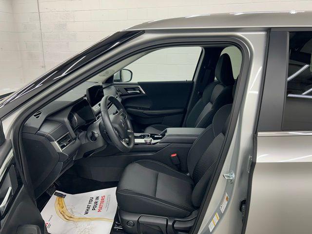 2026 Mitsubishi Outlander ES 1.5T 2WD