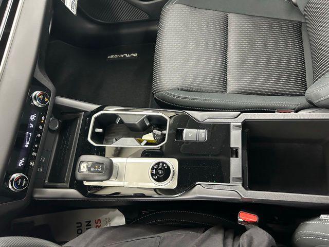 2026 Mitsubishi Outlander ES 1.5T 2WD
