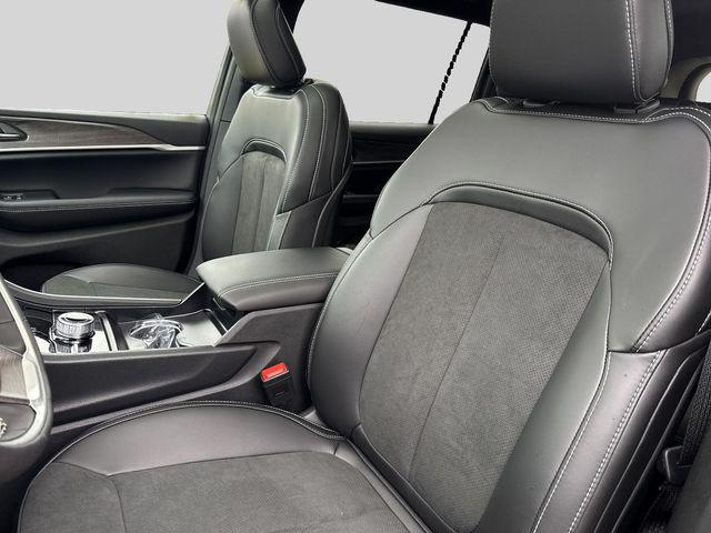 2026 Jeep Grand Cherokee L Altitude 4x4