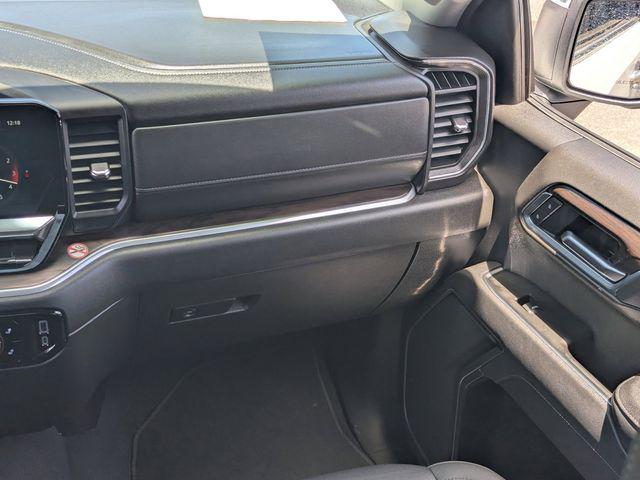 2025 GMC Sierra 1500 4WD Crew Cab Short Box SLT