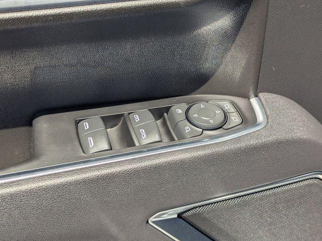 2025 GMC Sierra 1500 4WD Crew Cab Short Box SLT