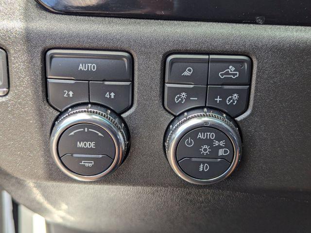 2025 GMC Sierra 1500 4WD Crew Cab Short Box SLT