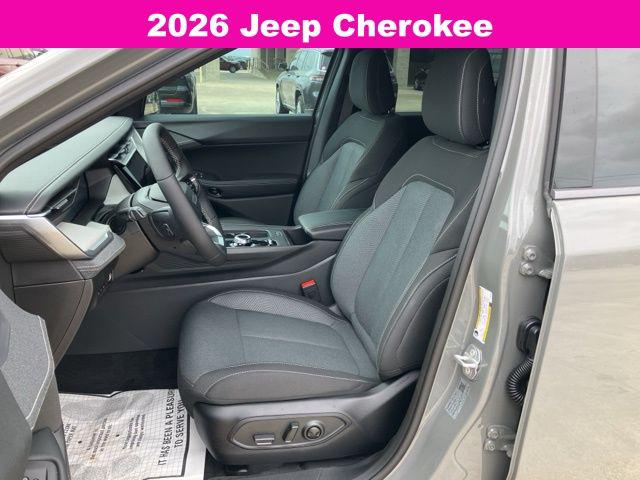 2026 Jeep Cherokee Laredo 4x4