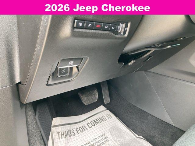 2026 Jeep Cherokee Laredo 4x4