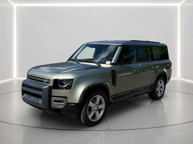 /2025 Land-Rover Defender