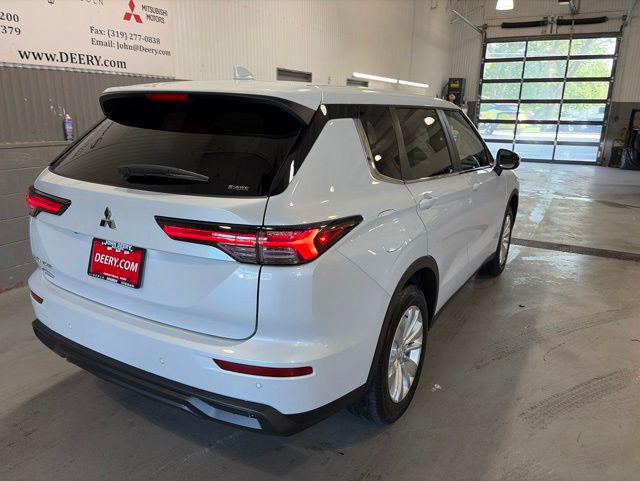 2026 Mitsubishi Outlander ES 1.5T S-AWC
