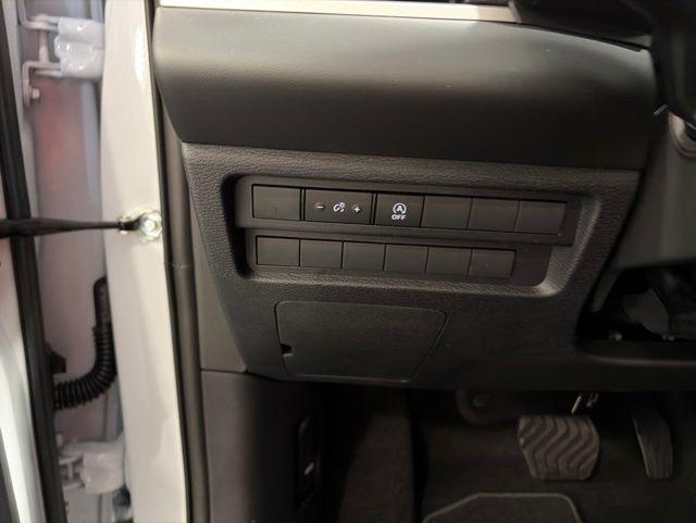 2026 Mitsubishi Outlander ES 1.5T S-AWC
