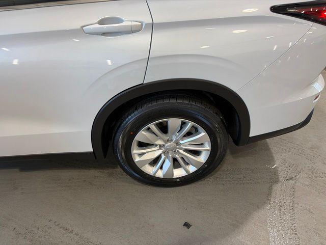 2026 Mitsubishi Outlander ES 1.5T S-AWC