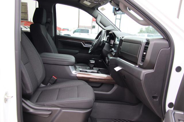 2026 Chevrolet Silverado 1500 4WD Crew Cab Short Bed LT Trail Boss