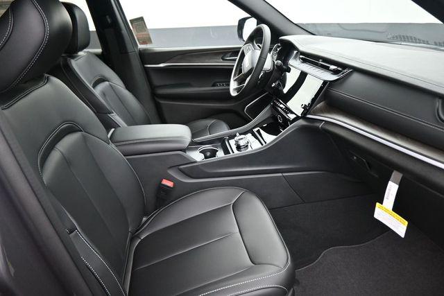 2026 Jeep Grand Cherokee L Limited 4x4