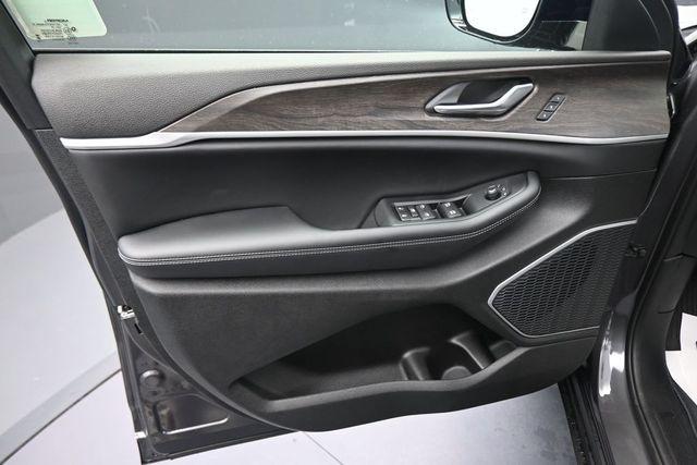 2026 Jeep Grand Cherokee L Limited 4x4