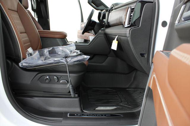 2026 GMC Sierra 3500HD Crew Cab, Long Bed, Denali Ultimate, 4WD