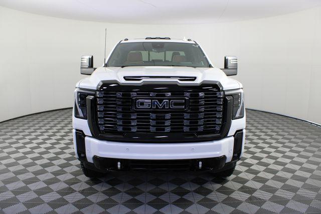 2026 GMC Sierra 3500HD Crew Cab, Long Bed, Denali Ultimate, 4WD