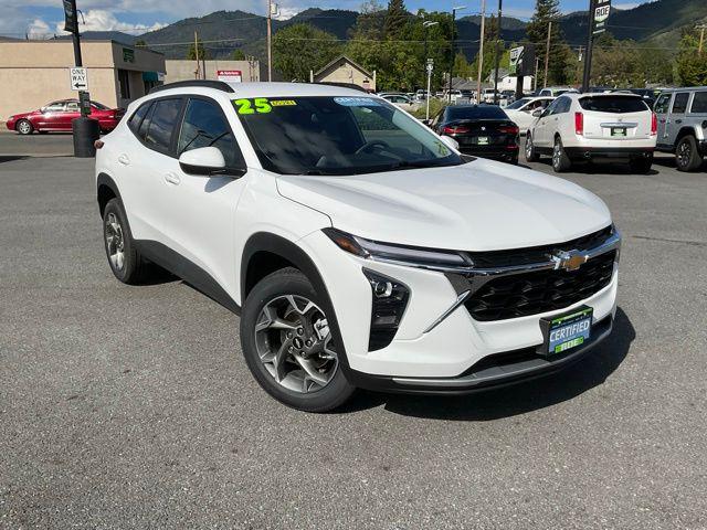 2025 Chevrolet Trax FWD LT