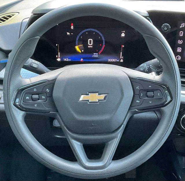 2025 Chevrolet Trax FWD LT