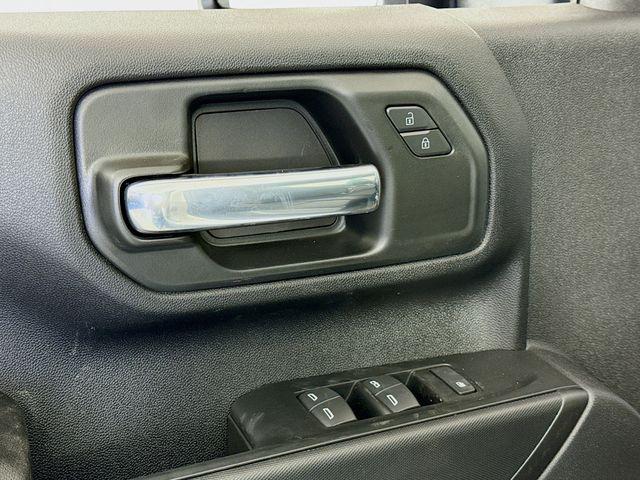 2026 GMC Sierra 2500HD Crew Cab, Standard Bed, Pro, 4WD