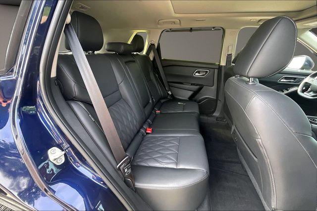 2025 Nissan Rogue Platinum Intelligent AWD