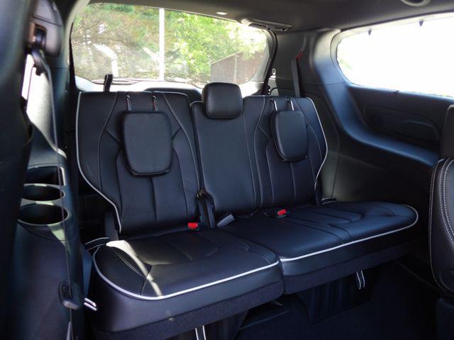 2026 Chrysler Pacifica Limited AWD