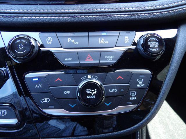 2026 Chrysler Pacifica Limited AWD