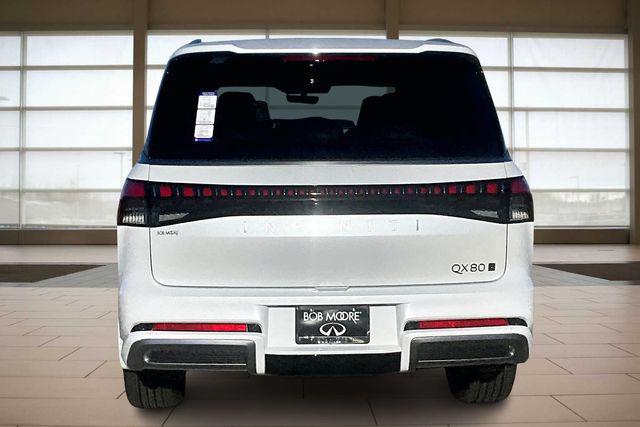 2026 INFINITI QX80 LUXE AWD
