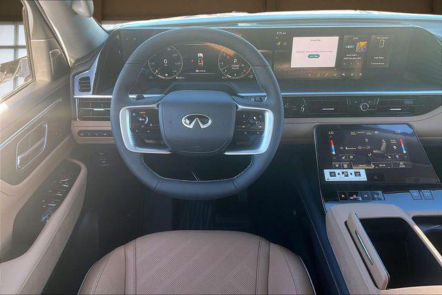 2026 INFINITI QX80 LUXE AWD
