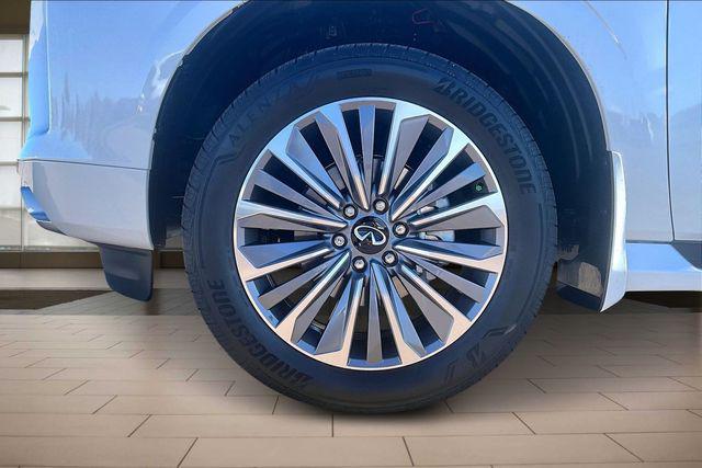 2026 INFINITI QX80 LUXE AWD