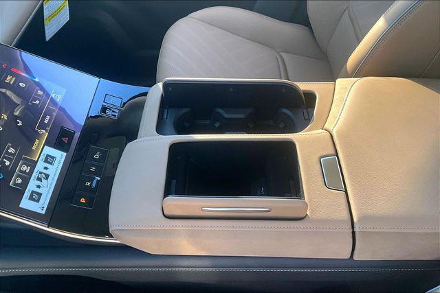 2026 INFINITI QX80 LUXE AWD