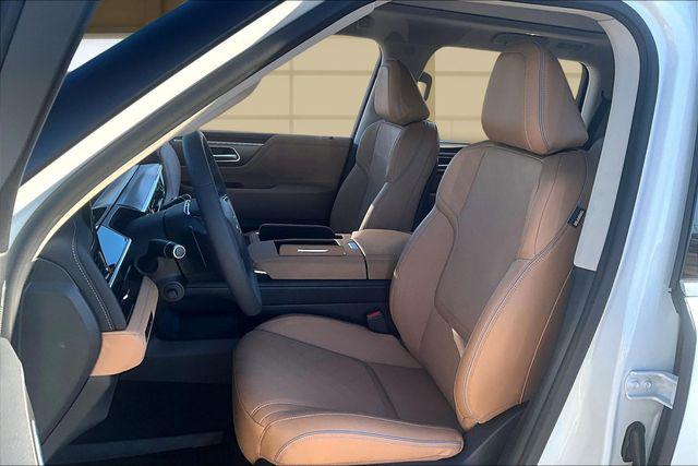2026 INFINITI QX80 LUXE AWD