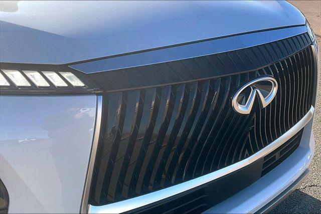 2026 INFINITI QX80 LUXE AWD