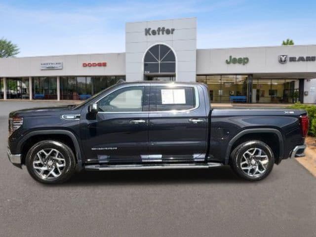 2023 GMC Sierra 1500 4WD Crew Cab Short Box SLT