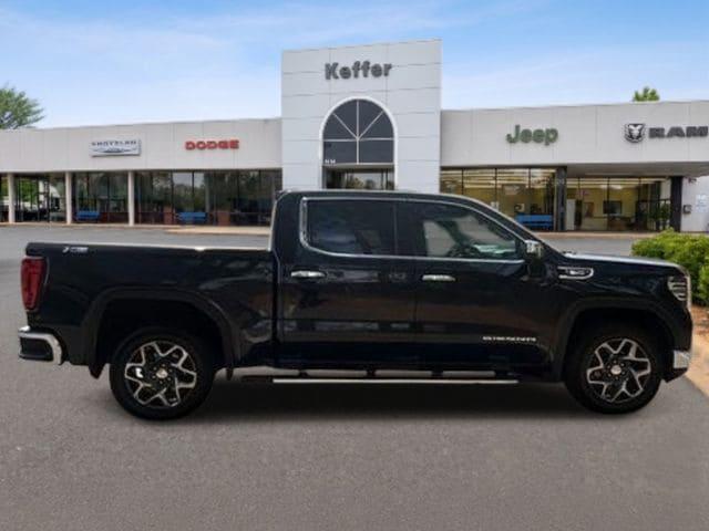 2023 GMC Sierra 1500 4WD Crew Cab Short Box SLT