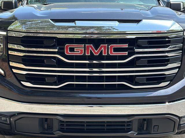 2023 GMC Sierra 1500 4WD Crew Cab Short Box SLT