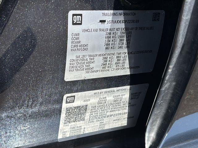2023 GMC Sierra 1500 4WD Crew Cab Short Box SLT