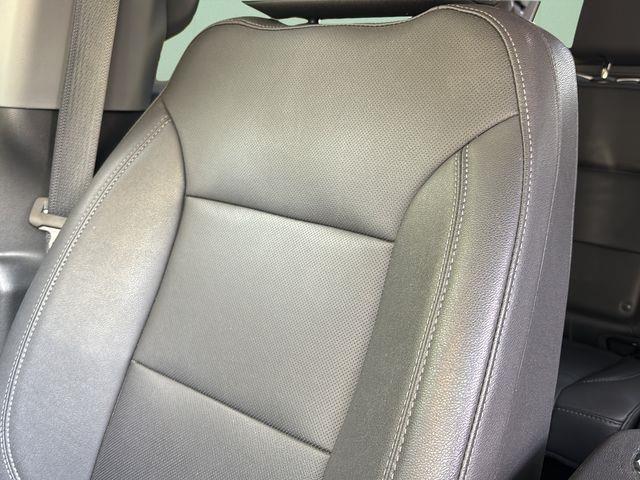 2023 GMC Sierra 1500 4WD Crew Cab Short Box SLT