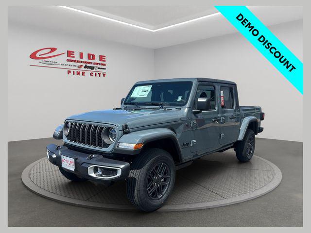 2026 Jeep Gladiator Sport S for sale in Pine City, MN