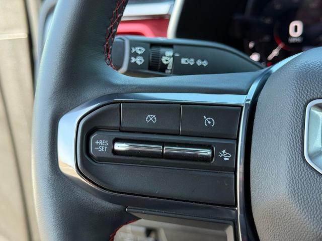 2023 GMC Canyon 4WD Crew Cab Short Box AT4X